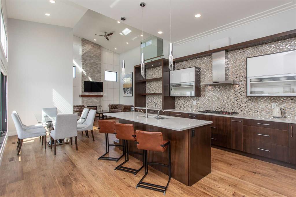 Picture of 11 Tenhove Street , Red Deer Real Estate Listing