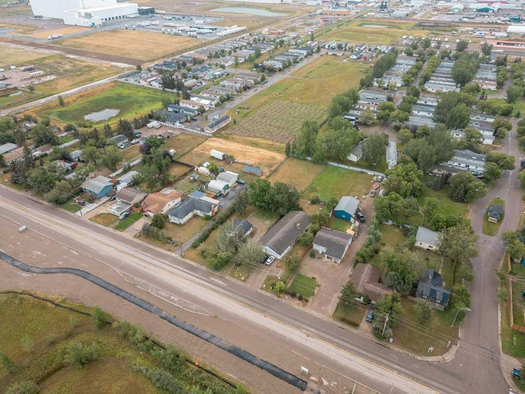 Picture of 1503 20 Street , Coaldale Real Estate Listing