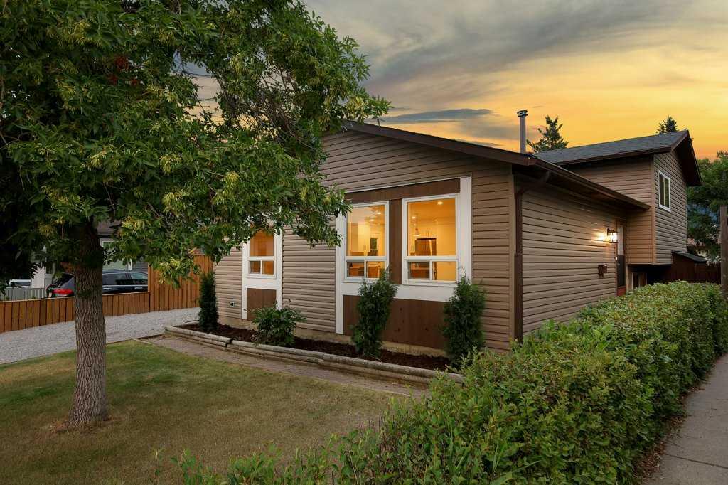 Picture of 20 Bernard Way NW, Calgary Real Estate Listing