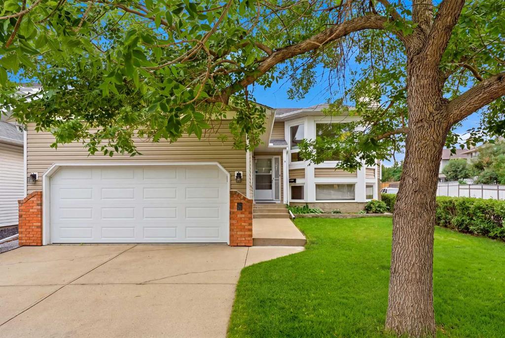Picture of 5 Sandpiper Gate NW, Calgary Real Estate Listing