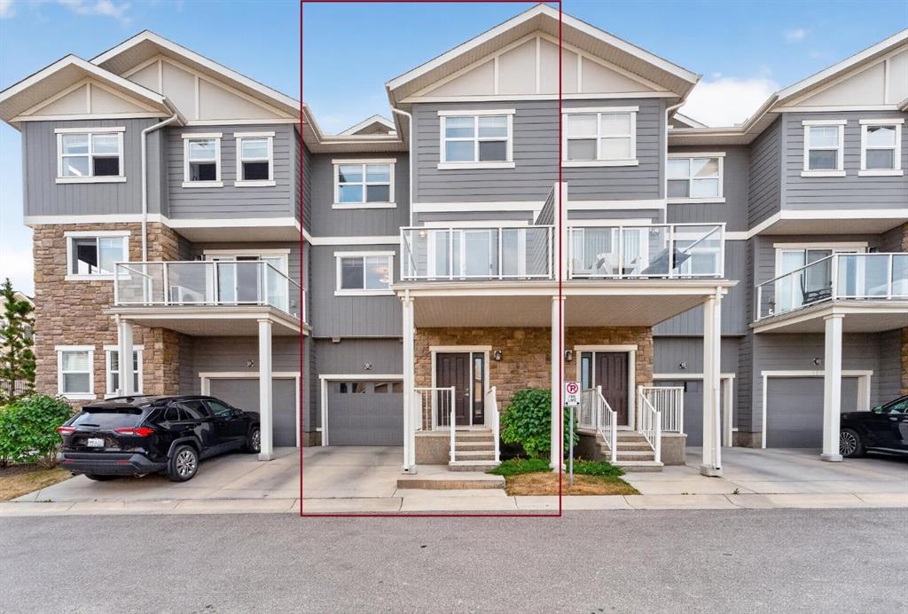 Picture of 905 Evanston Manor NW, Calgary Real Estate Listing