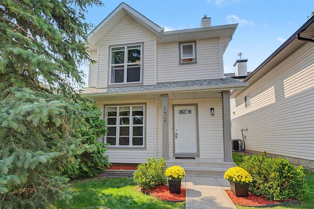 Picture of 172 Coverton Circle NE, Calgary Real Estate Listing