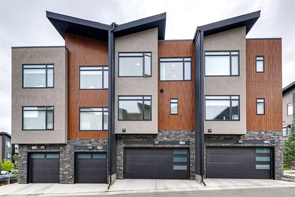 Picture of 17 Royal Elm Green NW, Calgary Real Estate Listing