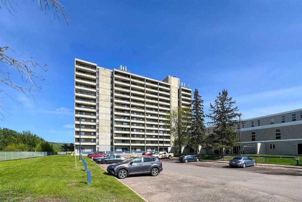 Picture of 210, 13221 Macdonald Drive , Fort McMurray Real Estate Listing