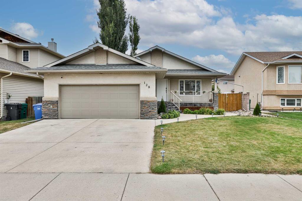 Picture of 128 Cougar Road N, Lethbridge Real Estate Listing