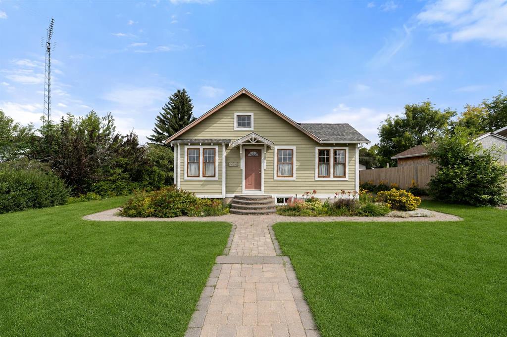 Picture of 5038 47 Street , Sedgewick Real Estate Listing
