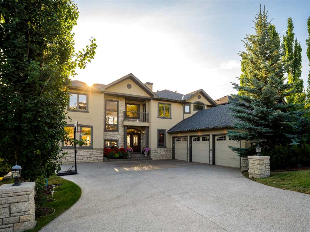 Picture of 3221 77 Street SW, Calgary Real Estate Listing