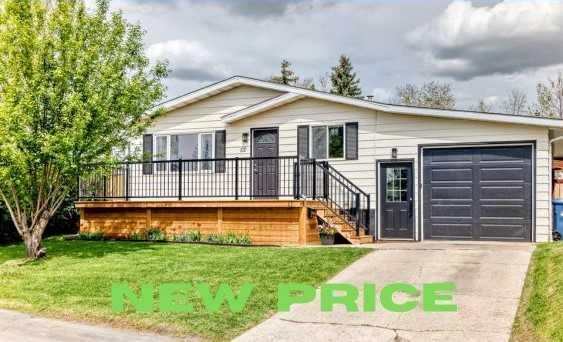 Picture of 11 Huntstrom Place NE, Calgary Real Estate Listing