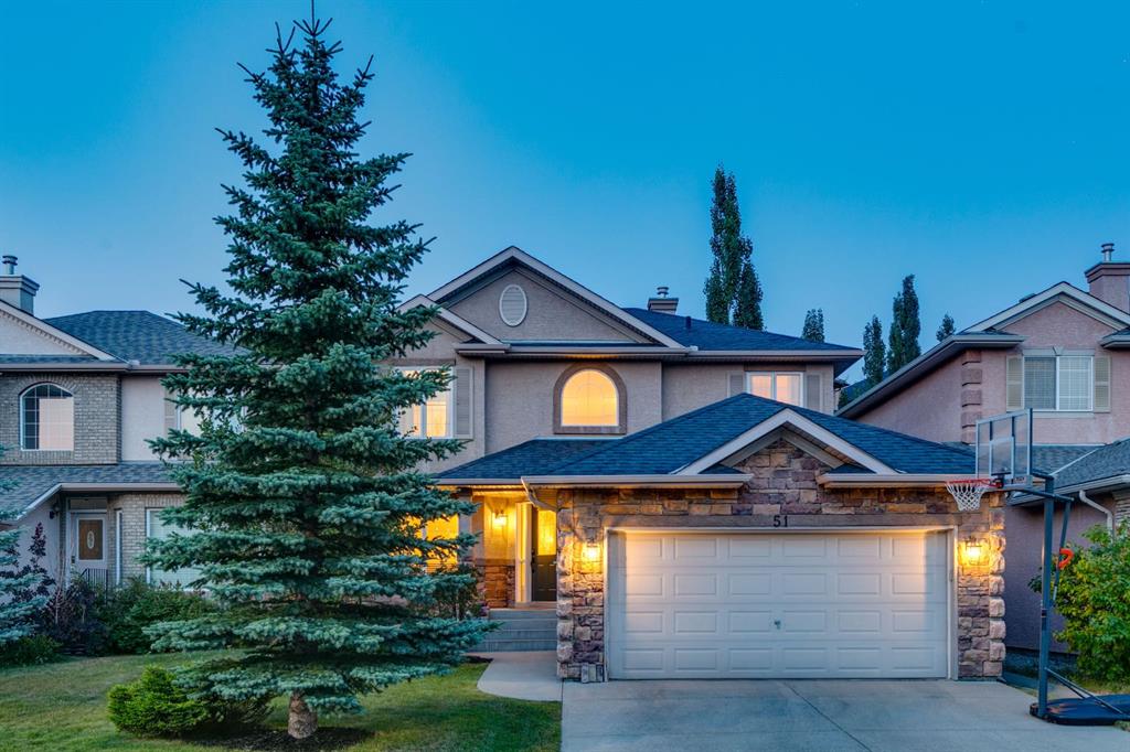Picture of 51 Sienna Park Crescent SW, Calgary Real Estate Listing