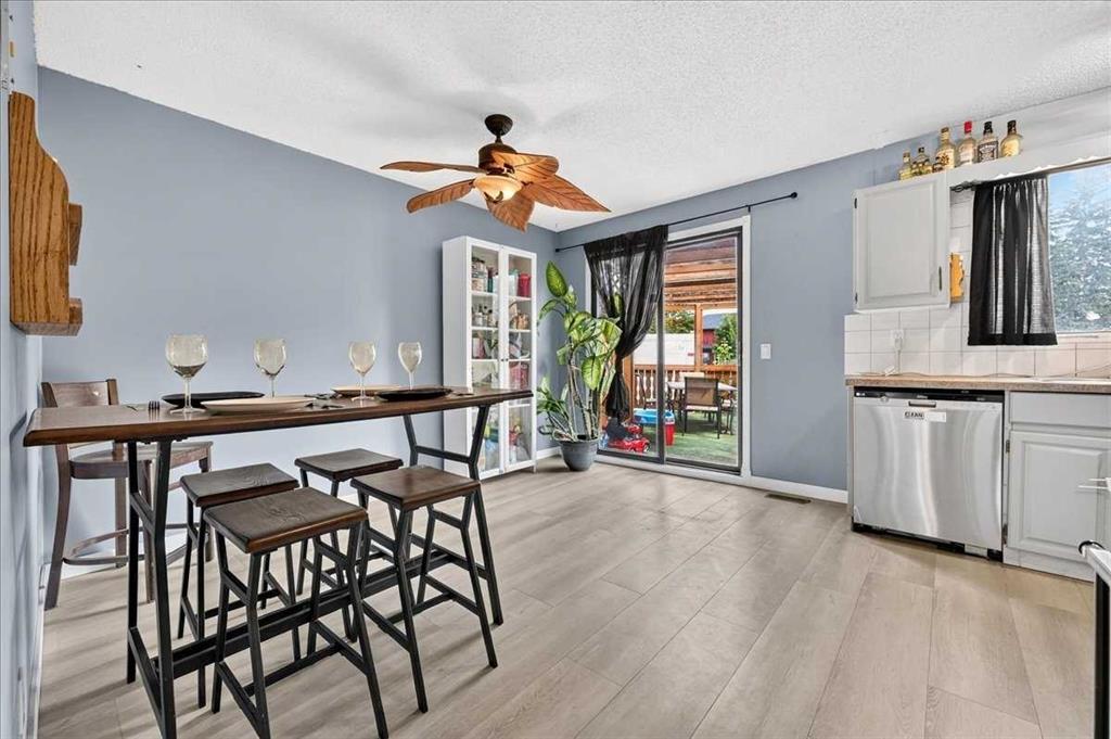 Picture of 672 Whiteridge Way NE, Calgary Real Estate Listing