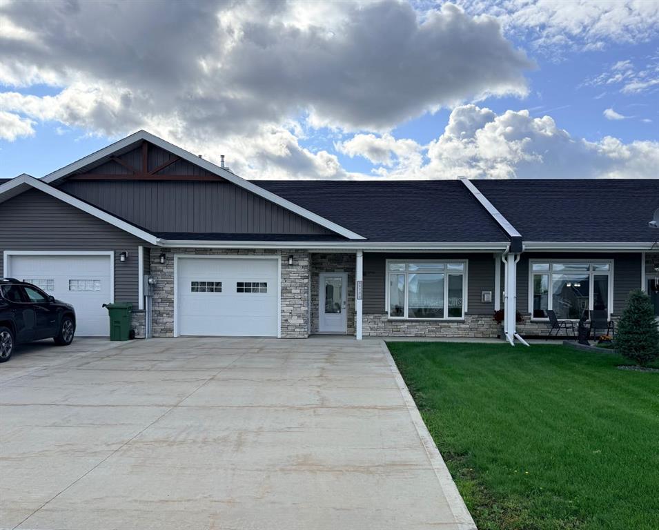 Picture of 9904 111 Street Unit 4  , La Crete Real Estate Listing