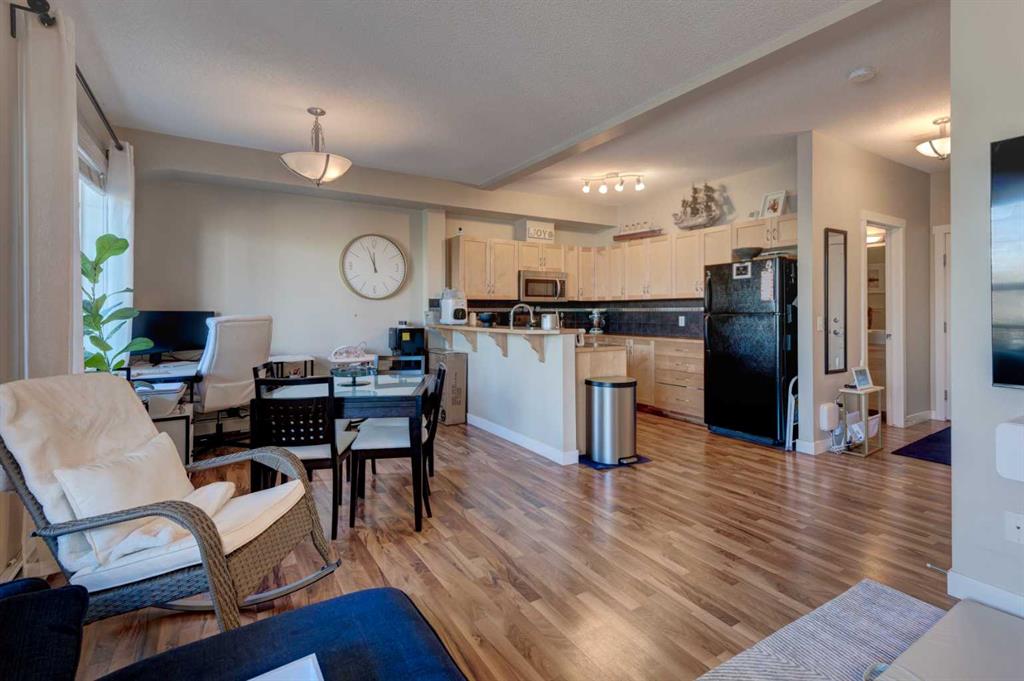 Picture of 1203, 211 Aspen Stone Boulevard SW, Calgary Real Estate Listing