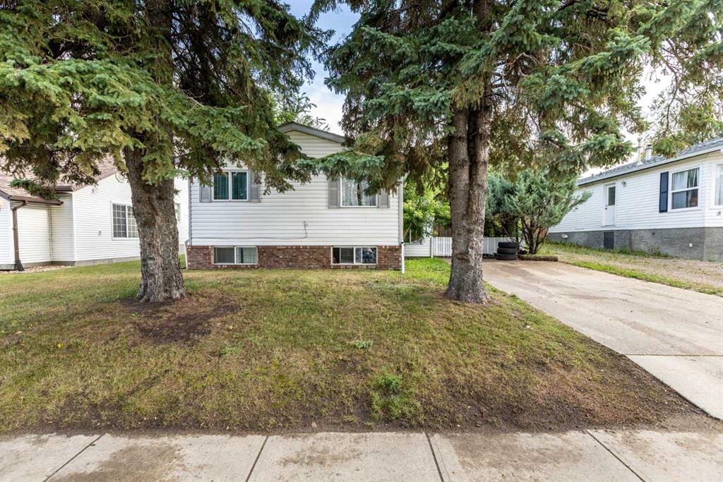 Picture of 5115 48 Avenue , Sylvan Lake Real Estate Listing