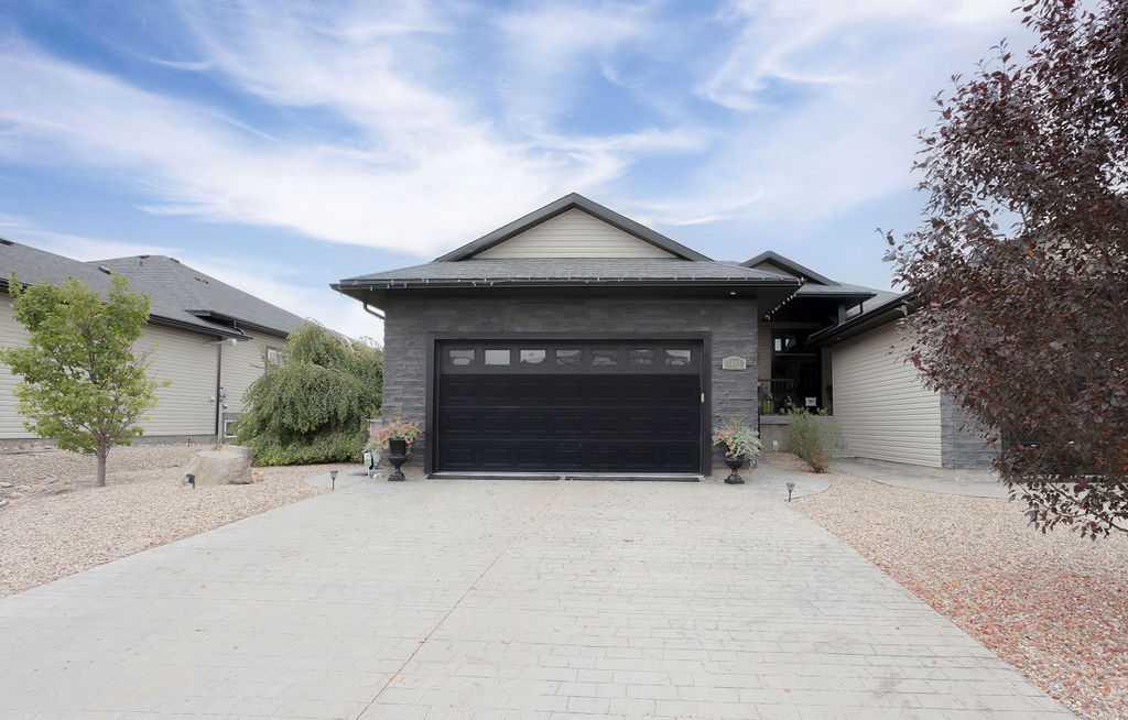 Picture of 2809 11 Avenue , Wainwright Real Estate Listing
