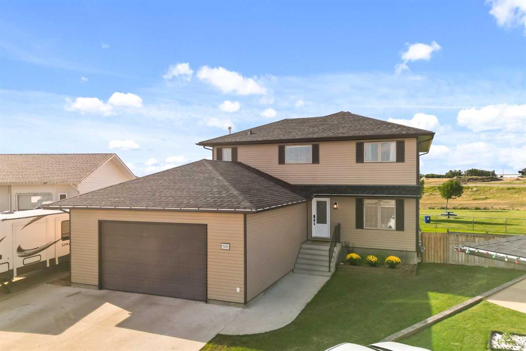 Picture of 518 Jesmond Court SW, Redcliff Real Estate Listing