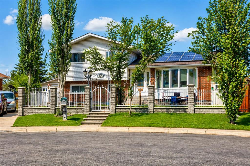 Picture of 204 Whiteview Close NE, Calgary Real Estate Listing