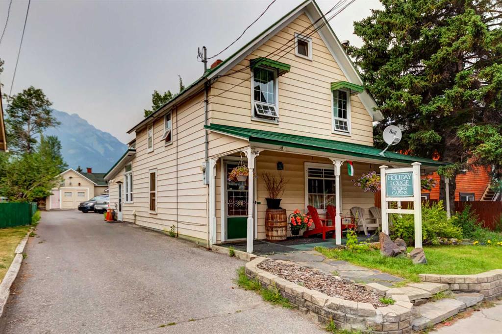 Picture of 311 Marten Street , Banff Real Estate Listing