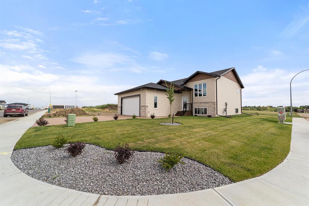 Picture of 5737 55 Avenue , Camrose Real Estate Listing