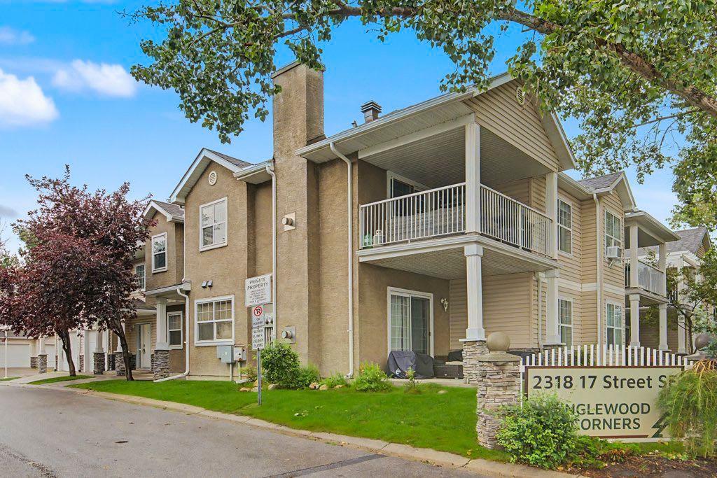 Picture of 16, 2318 17 Street SE, Calgary Real Estate Listing
