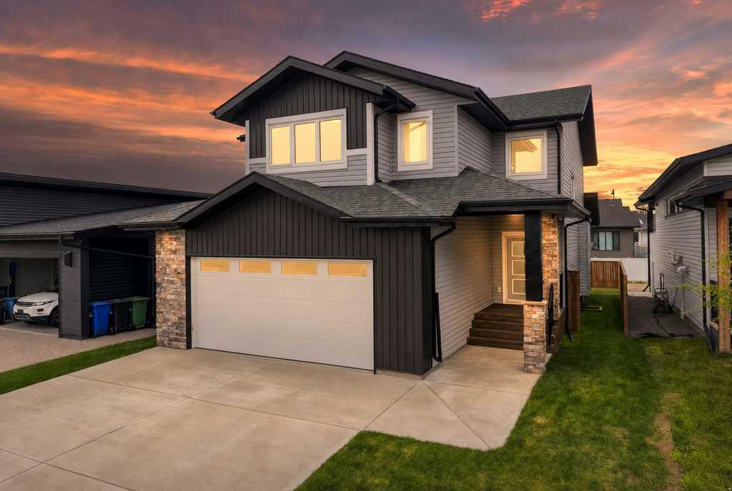 Picture of 38 Lindman Avenue , Red Deer Real Estate Listing