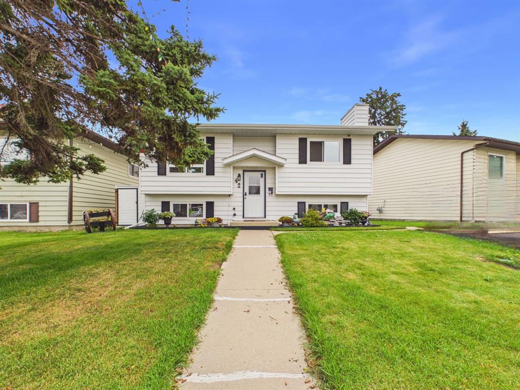 Picture of 42 Greenham Drive , Red Deer Real Estate Listing