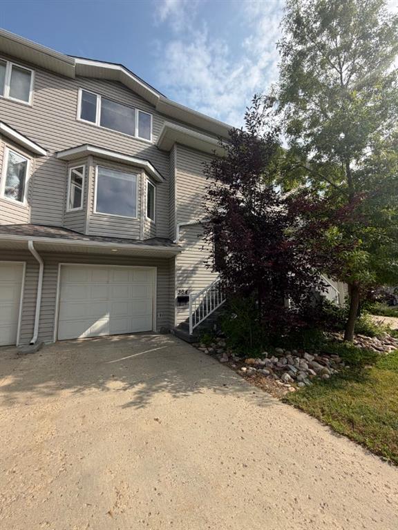 Picture of 304, 104 Loutit Road , Fort McMurray Real Estate Listing
