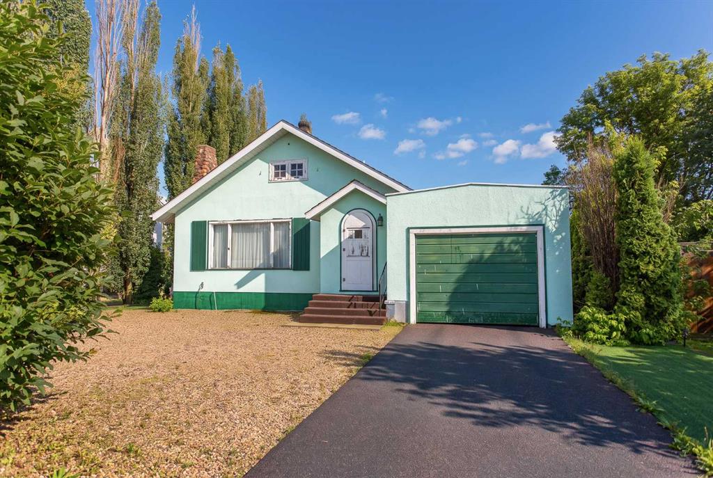 Picture of 5423 50 Avenue , Lacombe Real Estate Listing