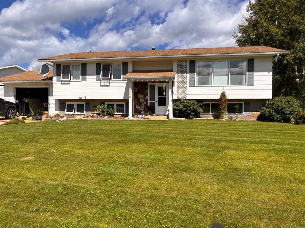 Picture of 804 7 Street , Fox Creek Real Estate Listing
