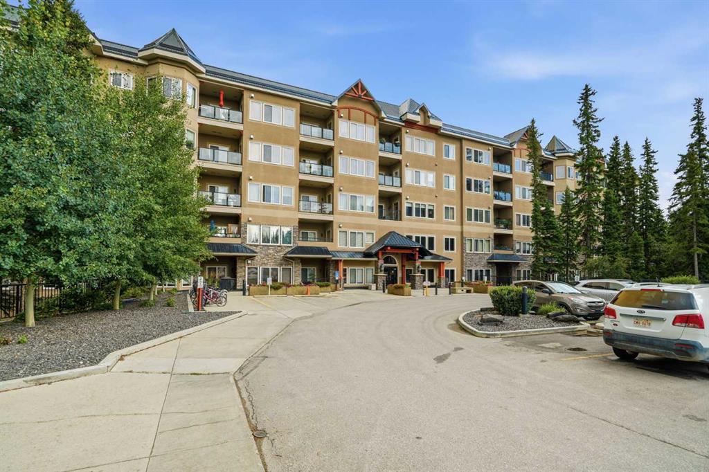 Picture of 531, 30 Discovery Ridge Close SW, Calgary Real Estate Listing