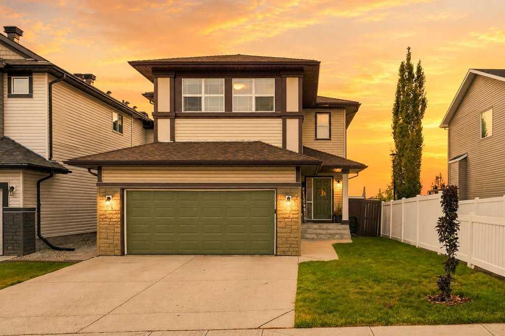 Picture of 69 Everhollow Avenue SW, Calgary Real Estate Listing