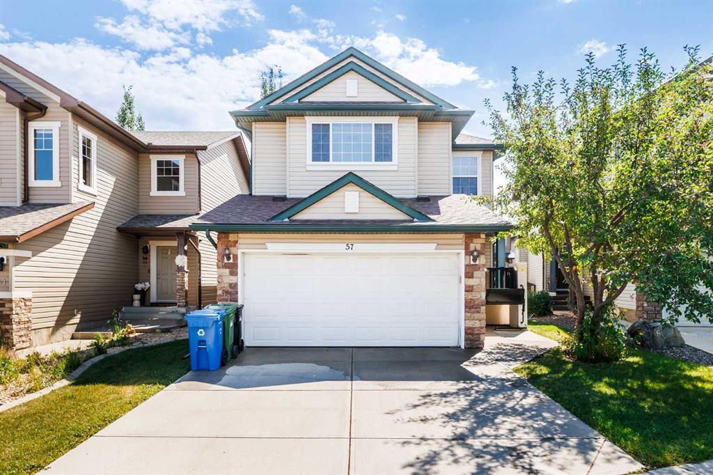 Picture of 57 Everoak Circle SW, Calgary Real Estate Listing