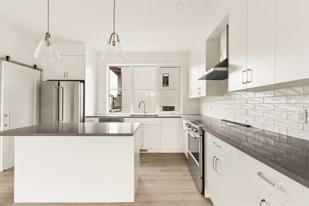 Picture of 91, 1453 Na\'a Drive SW, Calgary Real Estate Listing
