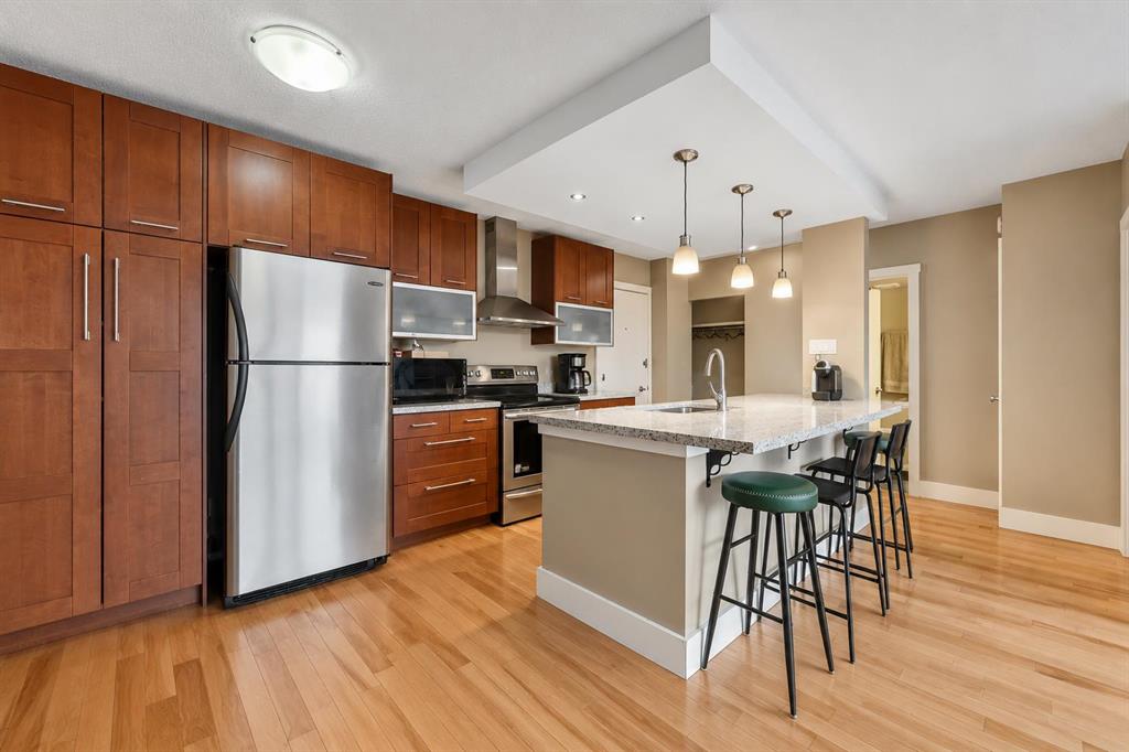 Picture of 408, 1027 Cameron Avenue SW, Calgary Real Estate Listing