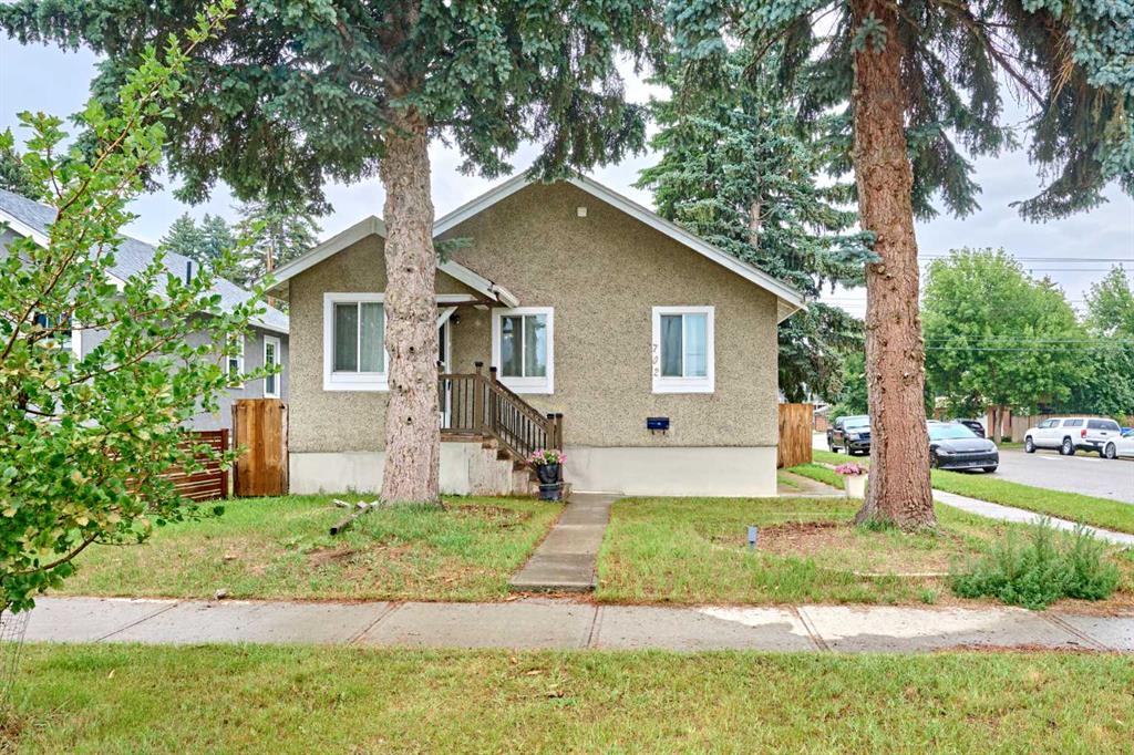 Picture of 702 17 Avenue NW, Calgary Real Estate Listing