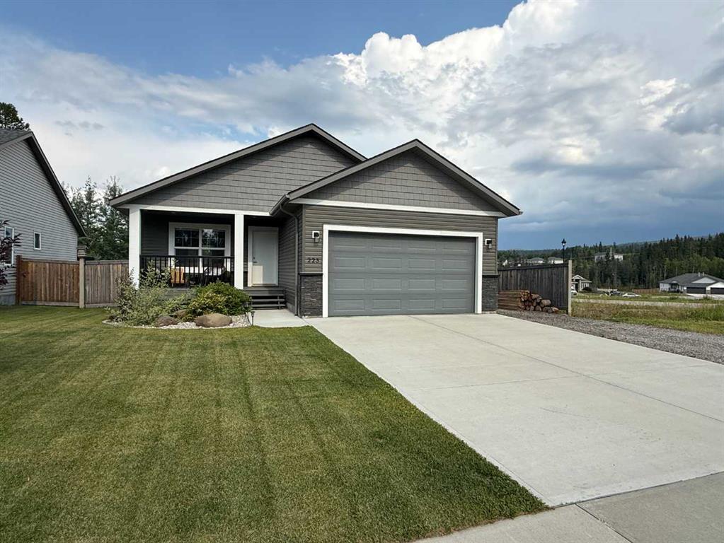 Picture of 223 Eaton Drive , Hinton Real Estate Listing