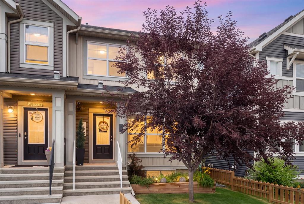 Picture of 524 Midtown Street SW, Airdrie Real Estate Listing