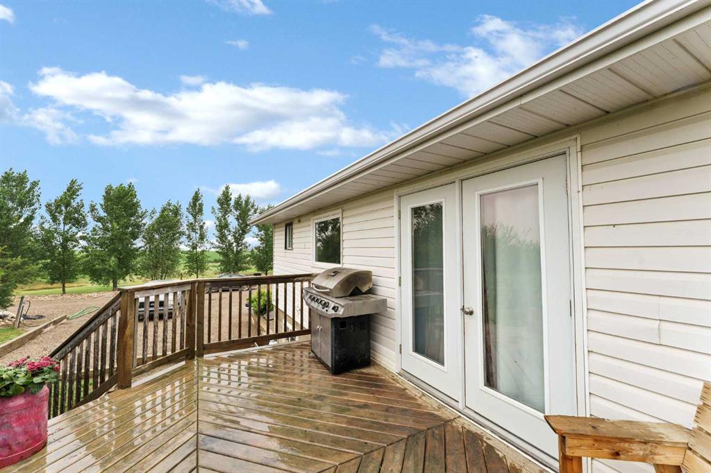 Picture of 94079 113 Range Road , Bow Island Real Estate Listing