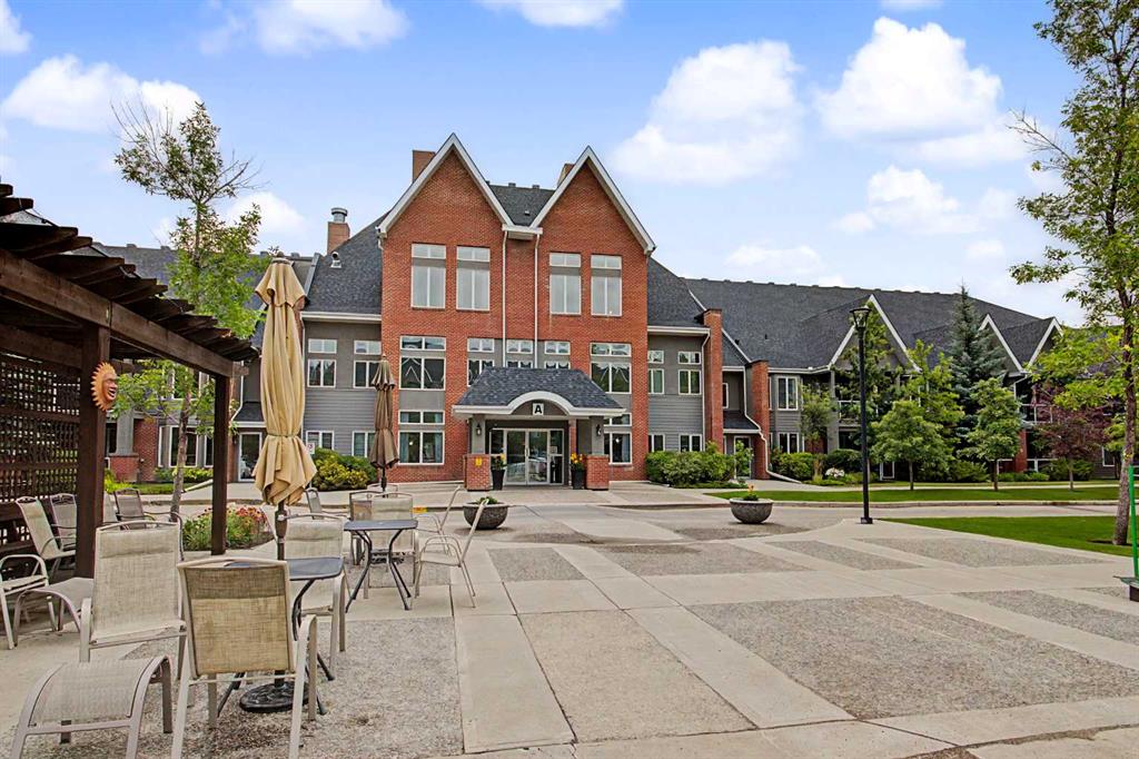 Picture of 205, 15 Everstone Drive SW, Calgary Real Estate Listing