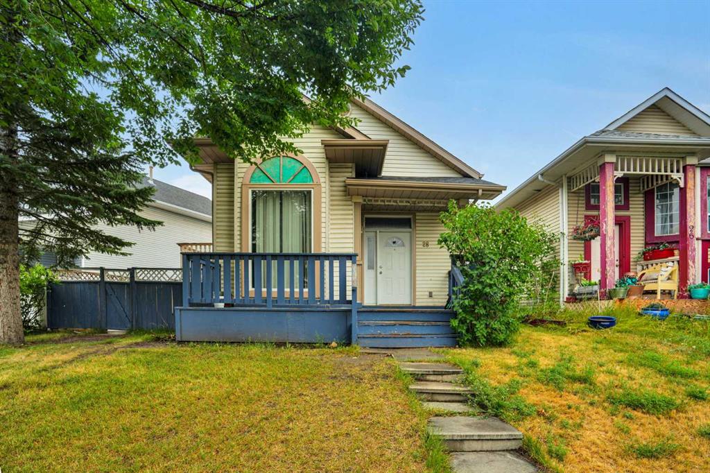 Picture of 28 Martinridge Road NE, Calgary Real Estate Listing