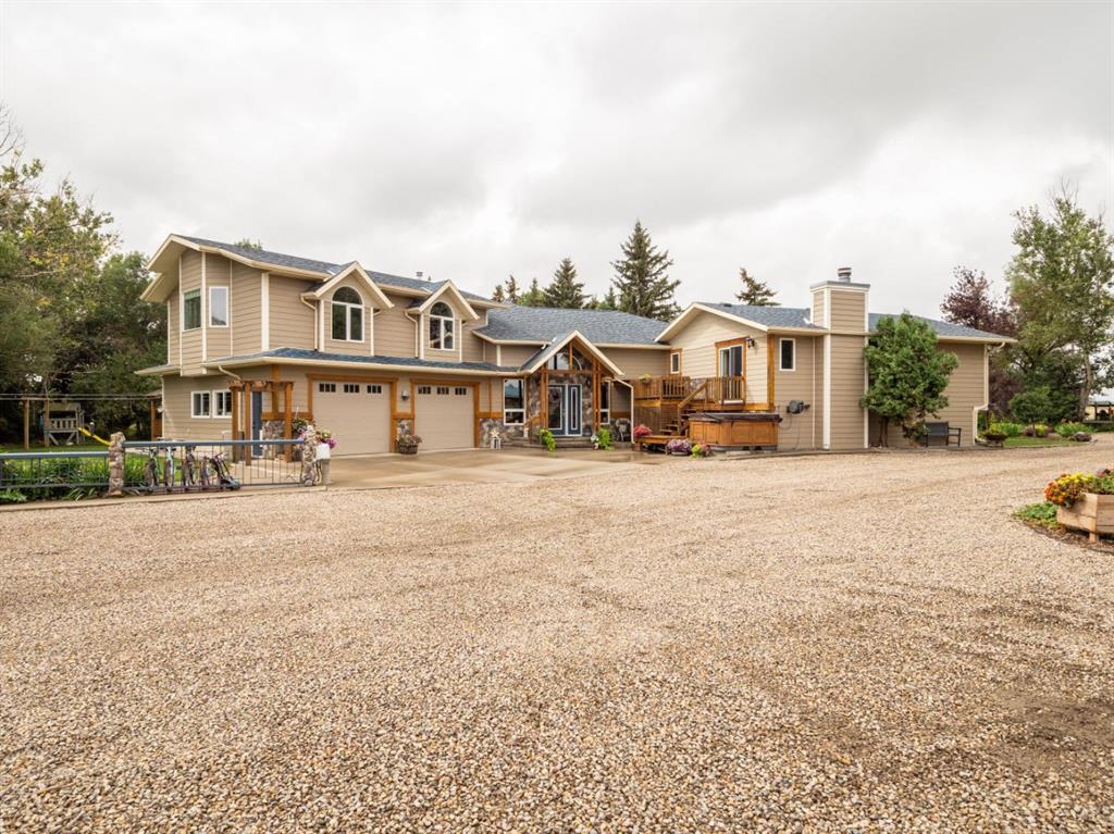 Picture of 95015 222 Range , Rural Lethbridge County Real Estate Listing