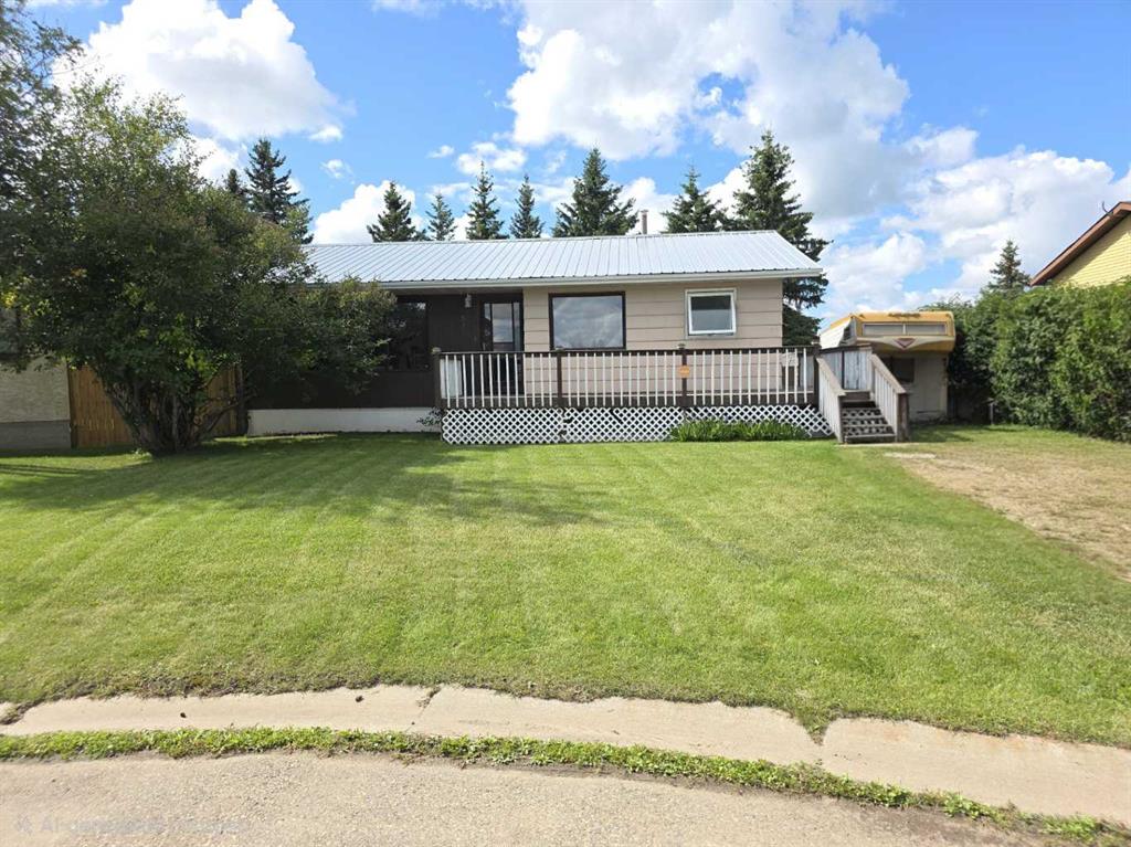 Picture of 5402 53 Street , Berwyn Real Estate Listing