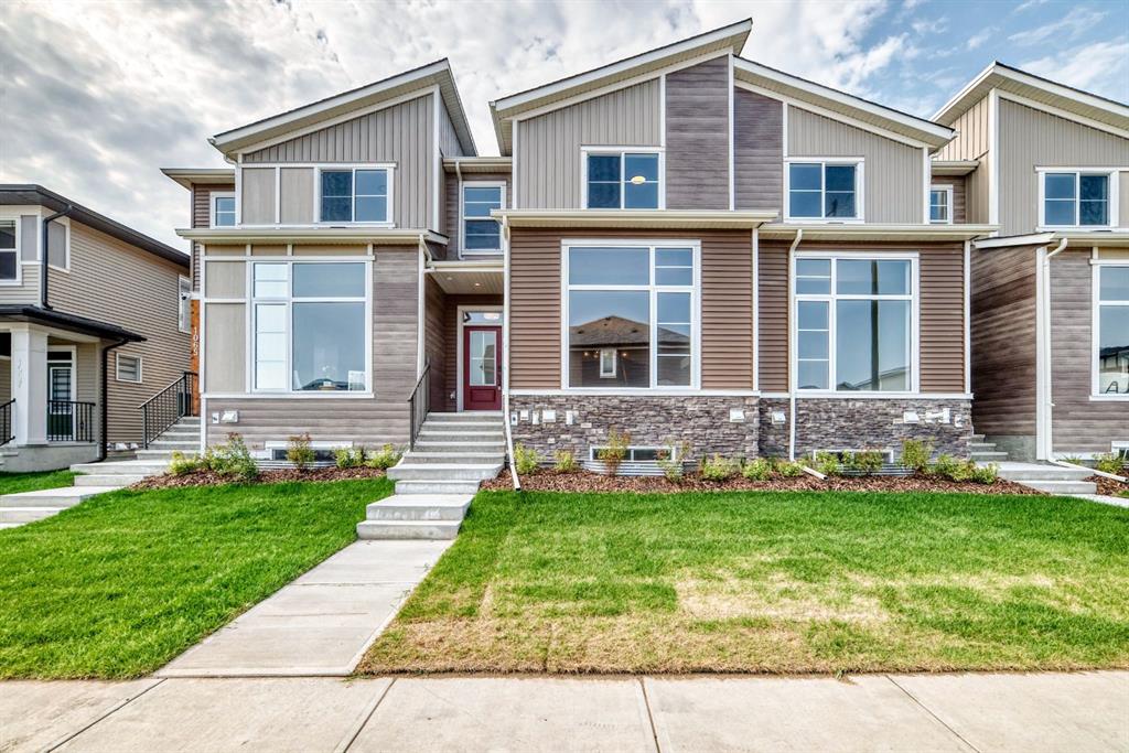 Picture of 1063 Bayview Crescent SW, Airdrie Real Estate Listing