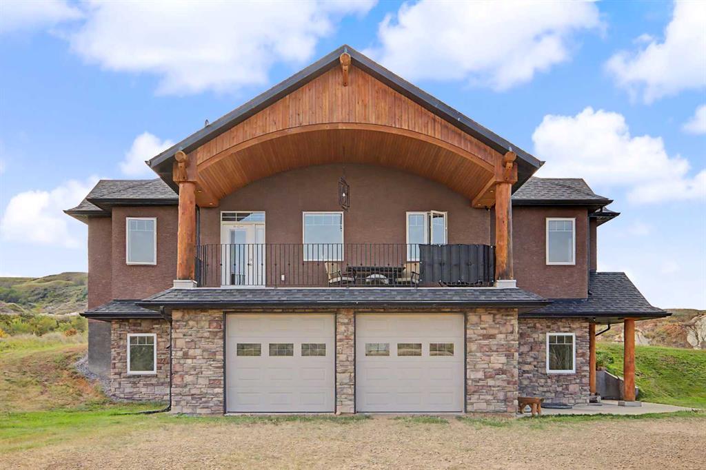 Picture of 701 Centre Street , Drumheller Real Estate Listing