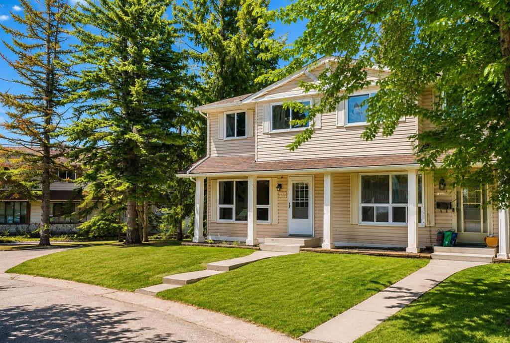 Picture of 174 Woodmont Terrace SW, Calgary Real Estate Listing