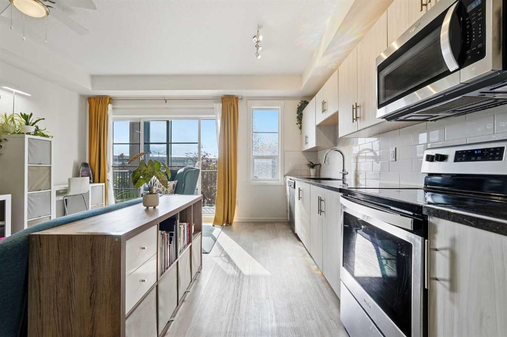 Picture of 7206, 151 Legacy Main Street SE, Calgary Real Estate Listing