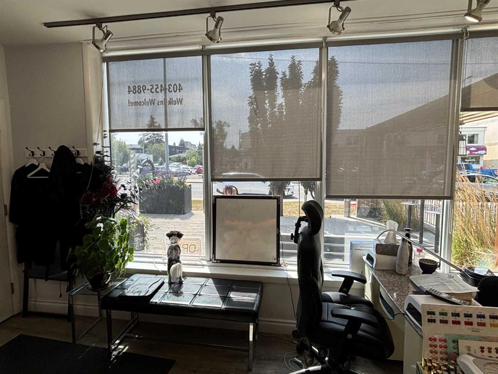 Picture of 123 Anywhere Avenue NW, Calgary Real Estate Listing