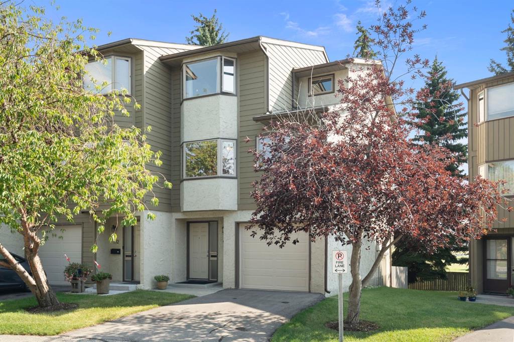 Picture of 140 Glamis Terrace SW, Calgary Real Estate Listing
