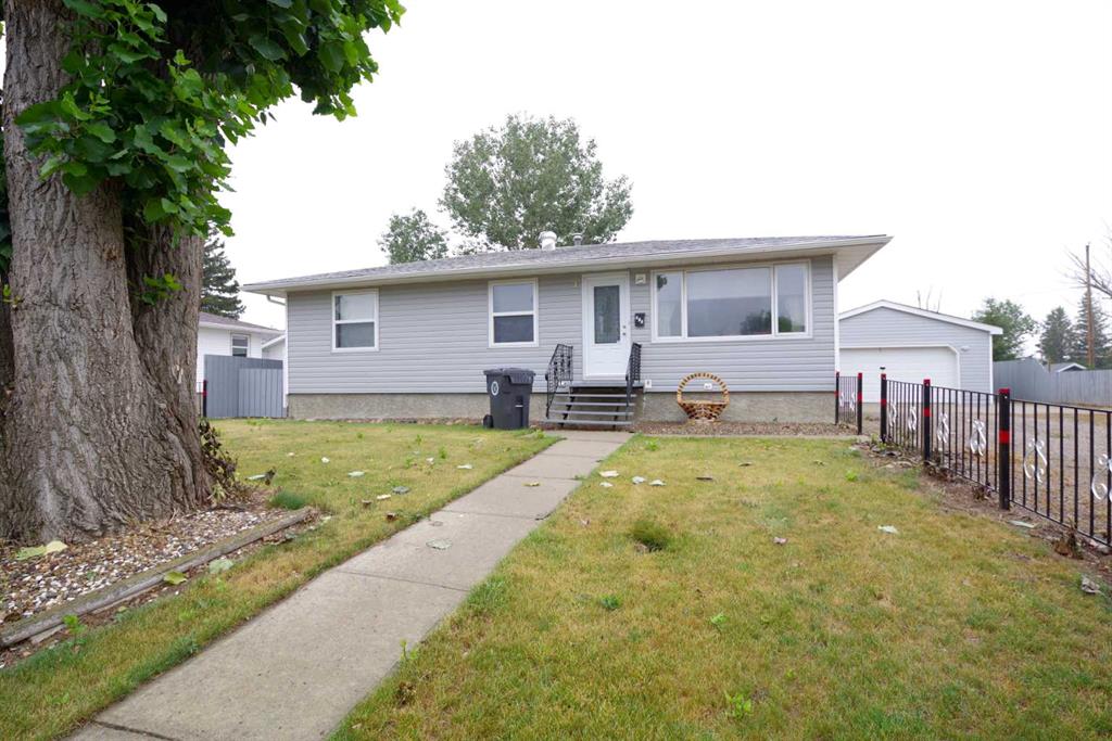 Picture of 310 4 Avenue , Burdett Real Estate Listing