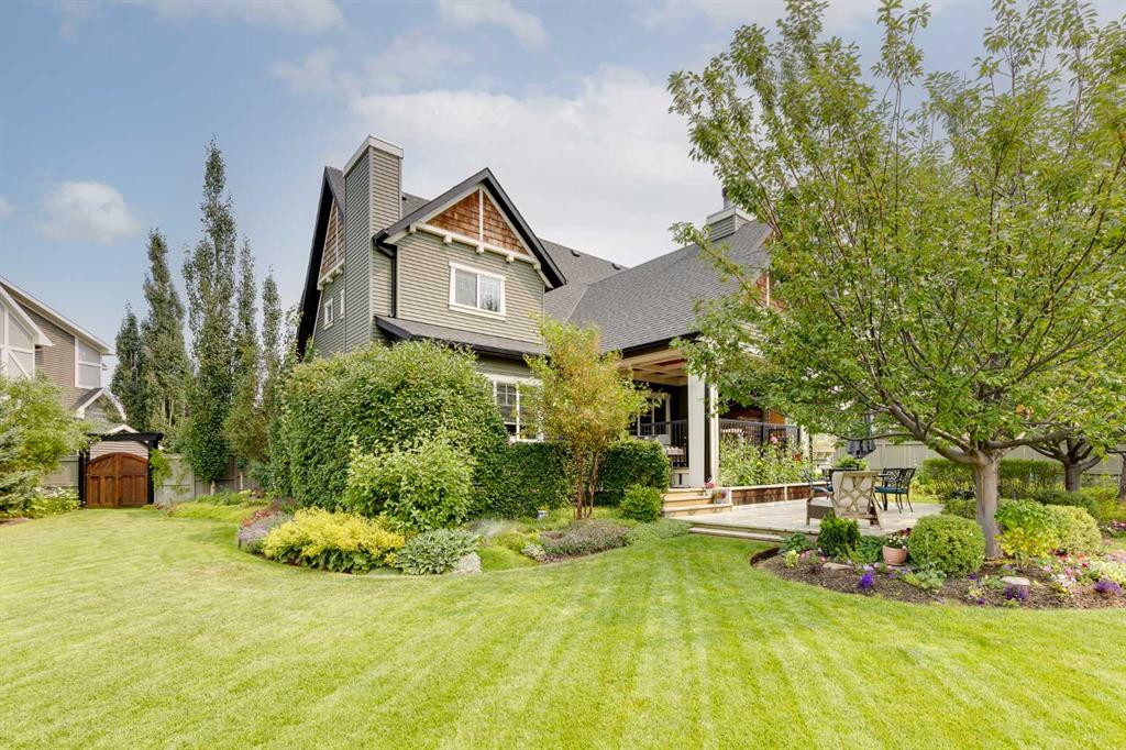 Picture of 126 Coopersfield Way SW, Airdrie Real Estate Listing