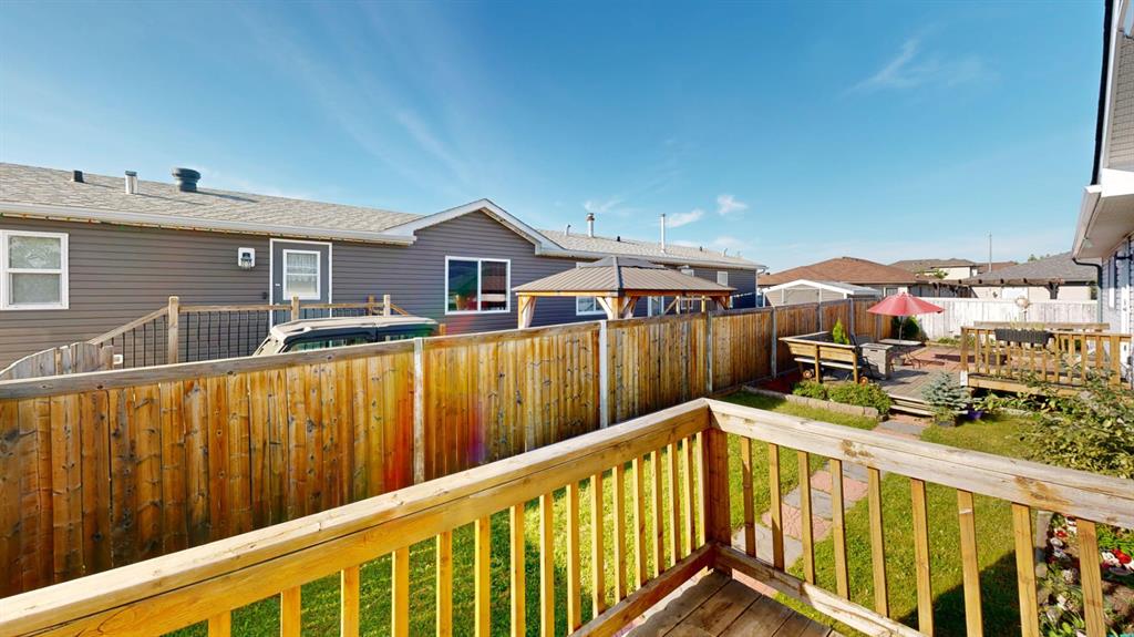 Picture of 269 McKinlay Crescent , Fort McMurray Real Estate Listing